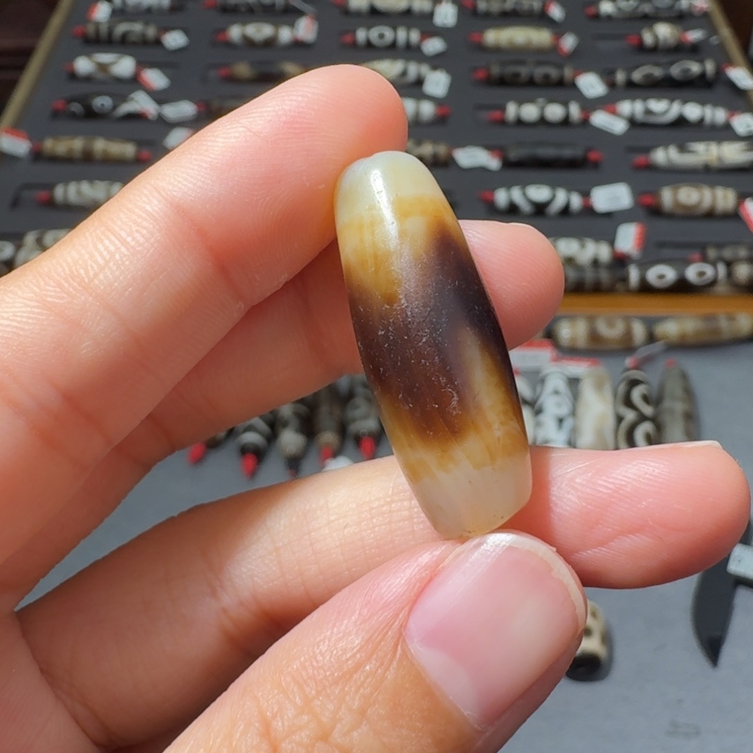 玛瑙/玉髓颈饰未镶嵌18