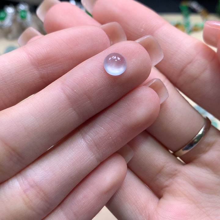 翡翠未镶嵌颈饰蛋面