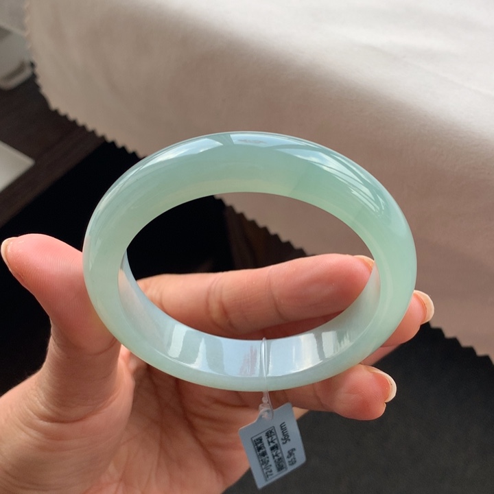 翡翠手镯未镶嵌翡翠手镯56