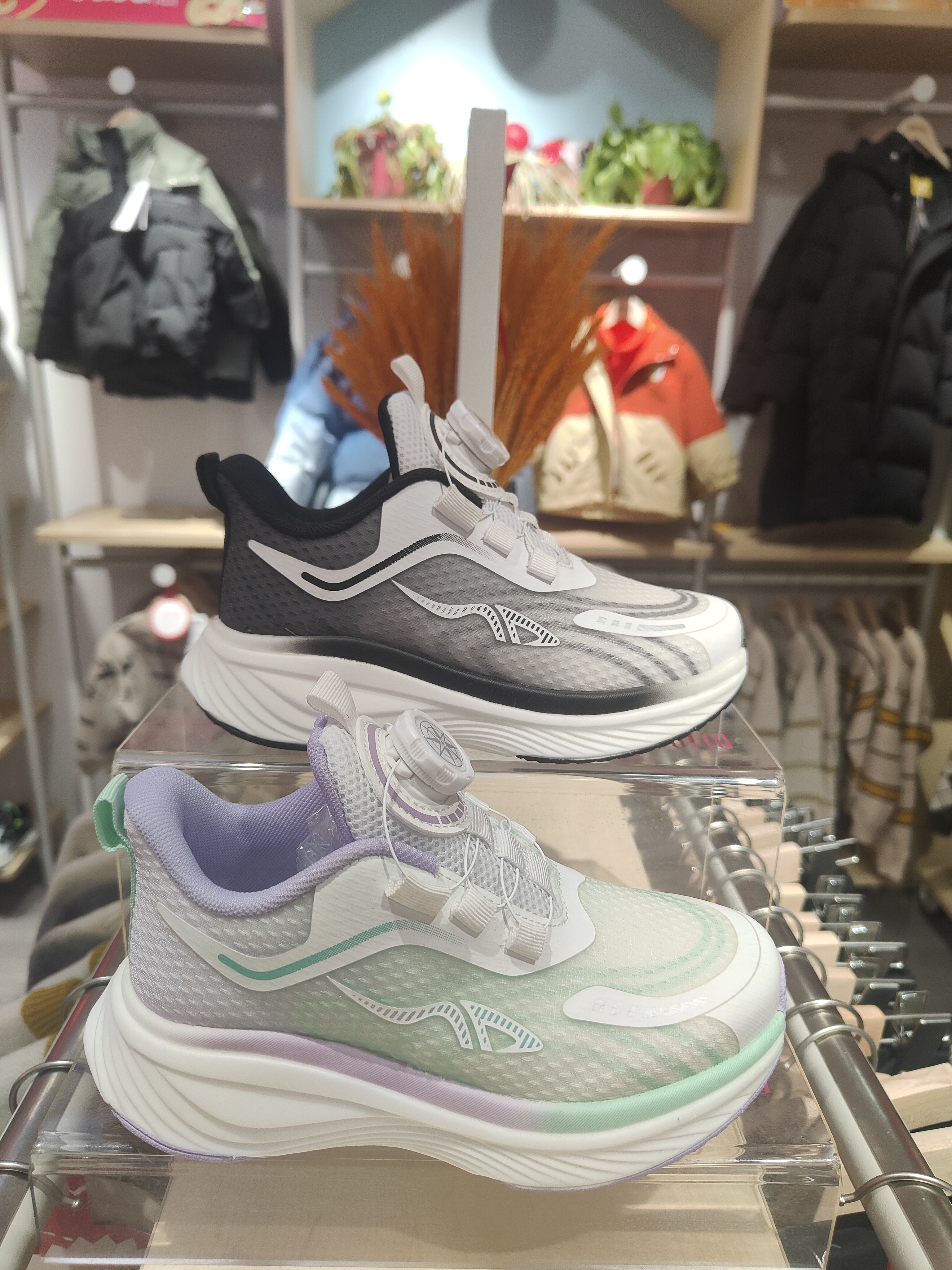 达巴2025春季新款休闲鞋