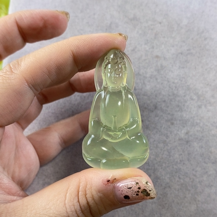 岫玉未镶嵌挂件吊坠