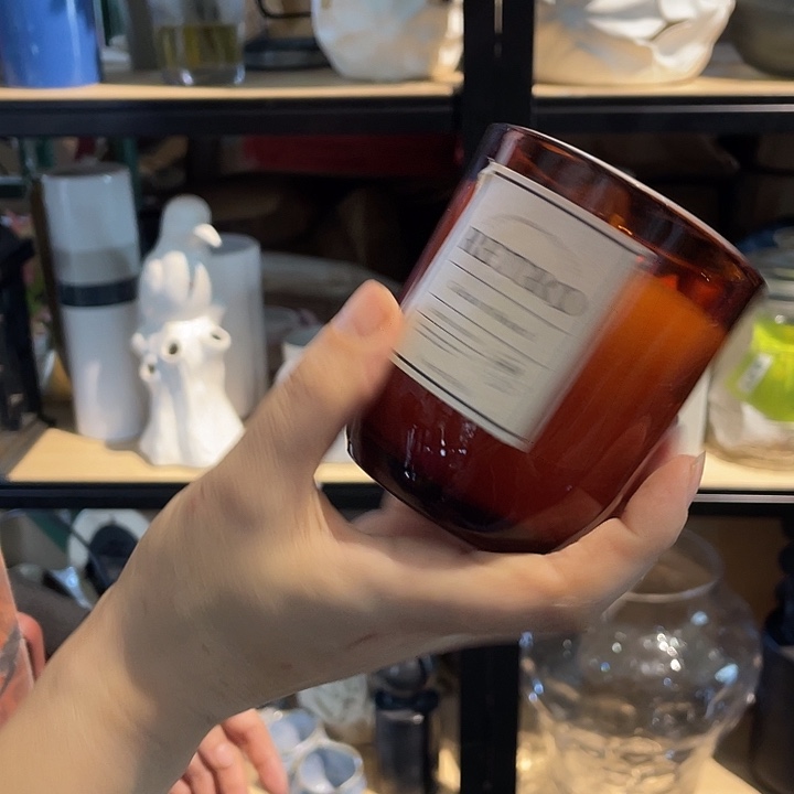 陶瓷花瓶部分（微瑕）
