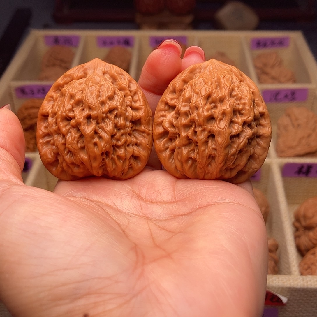 文玩核桃把件金公子40