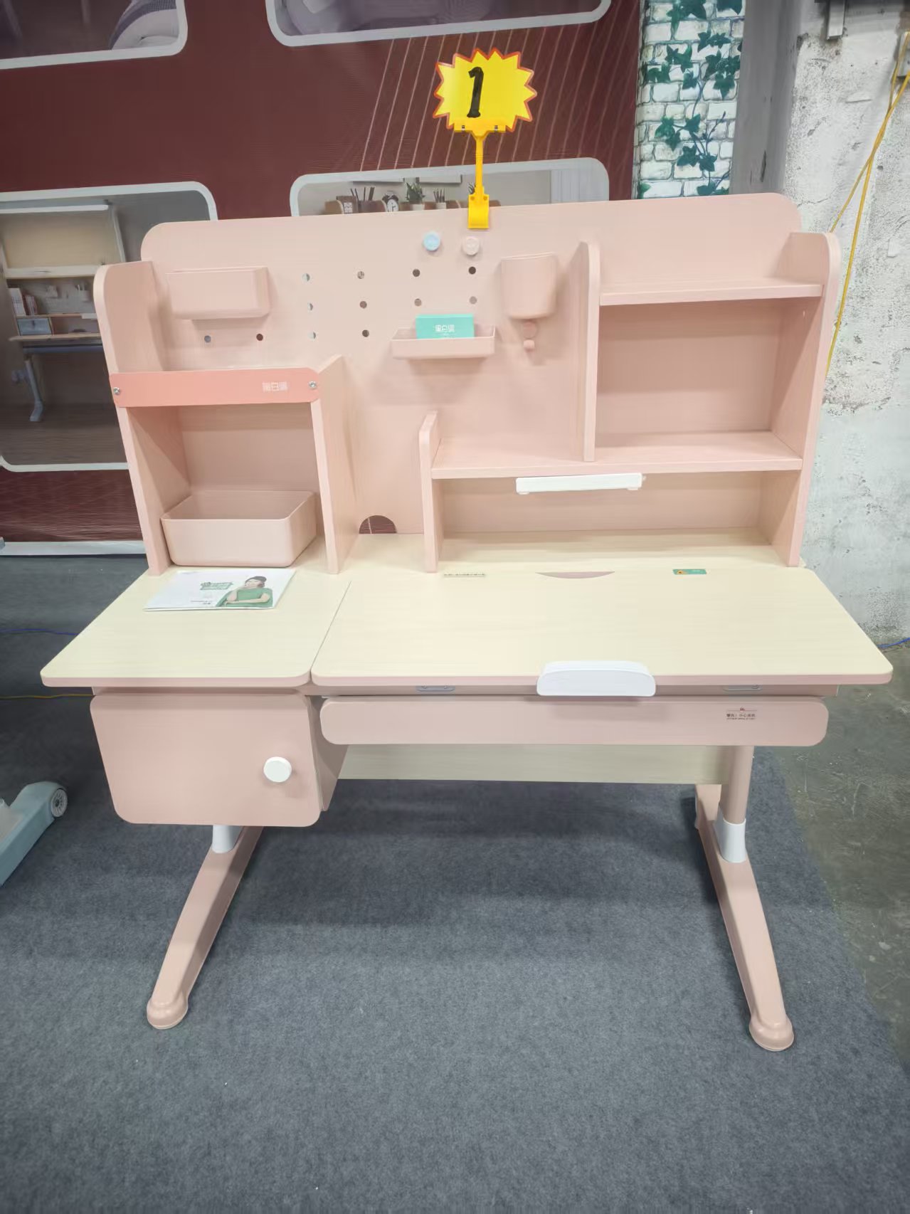多功能手动升降学习桌