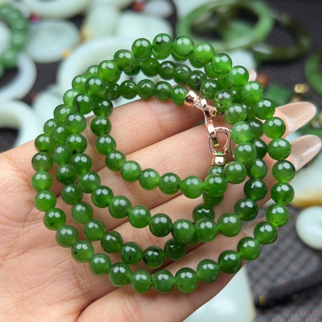 和田玉吊坠未镶嵌