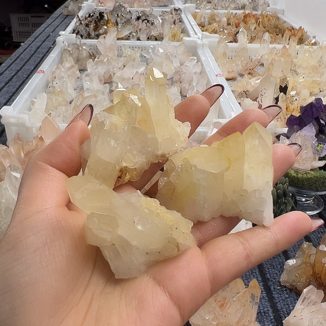 是***欢银S925镶嵌珠宝半成品水晶