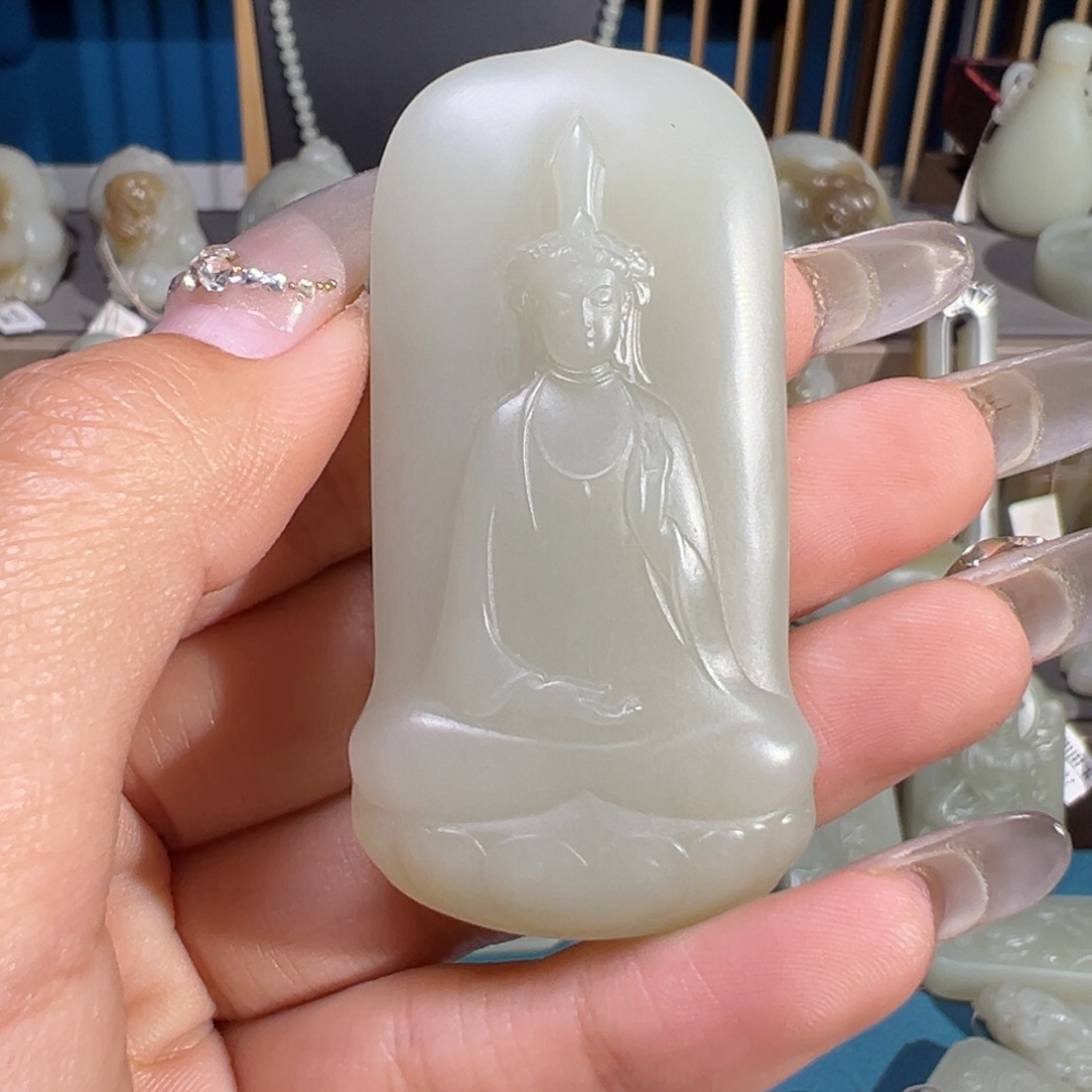 和田玉（糖玉）未镶嵌颈饰