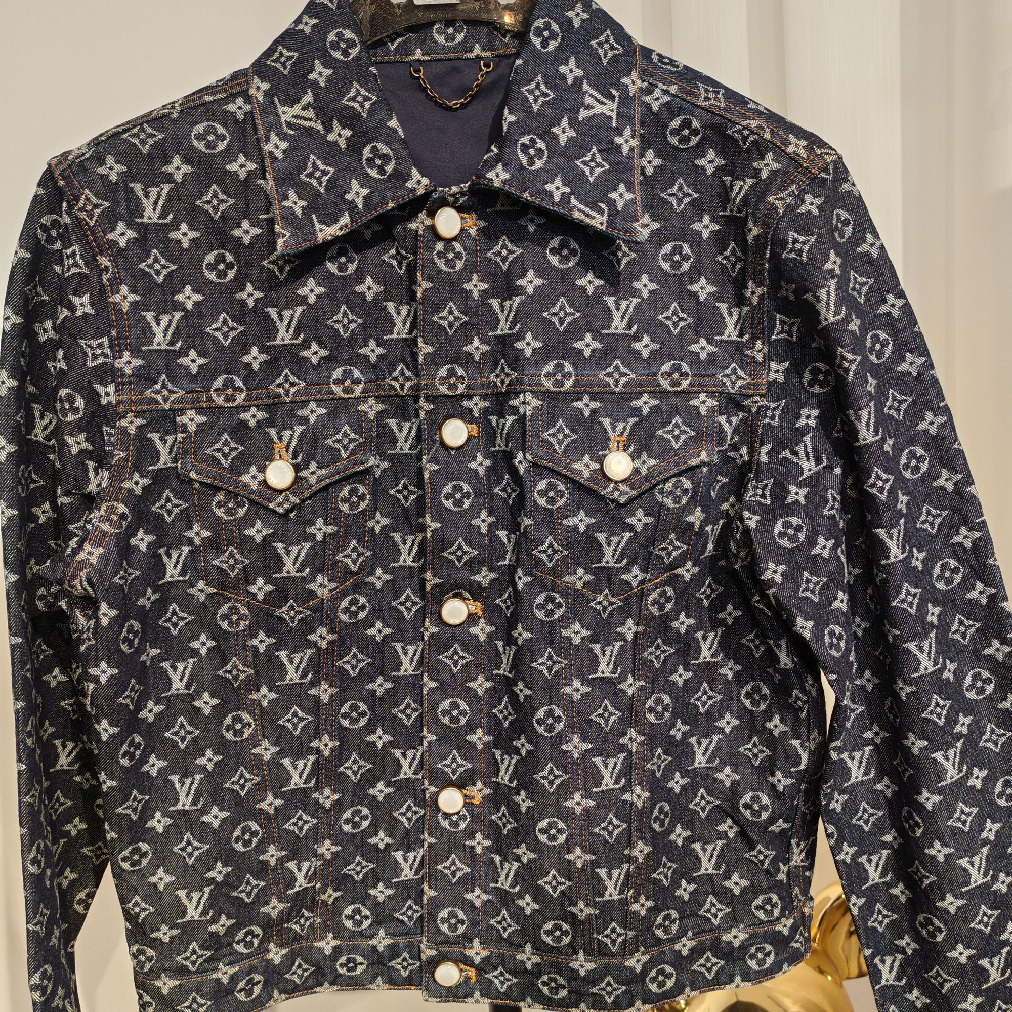99新 LouisVuitton/路易威登 满老花牛仔外套  330