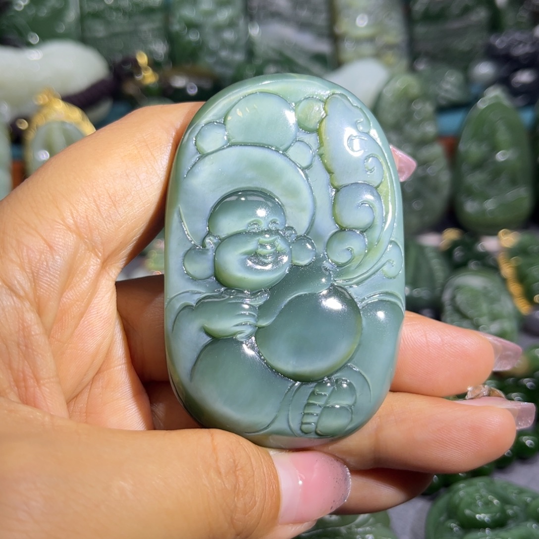 颈饰未镶嵌和田玉