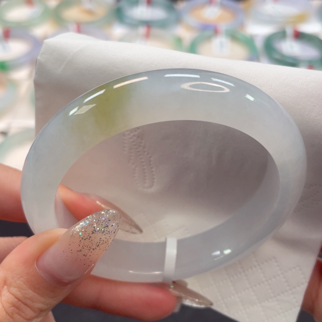 未镶嵌手镯翡翠57.2白白净净荔枝冻飘柠檬黄15号