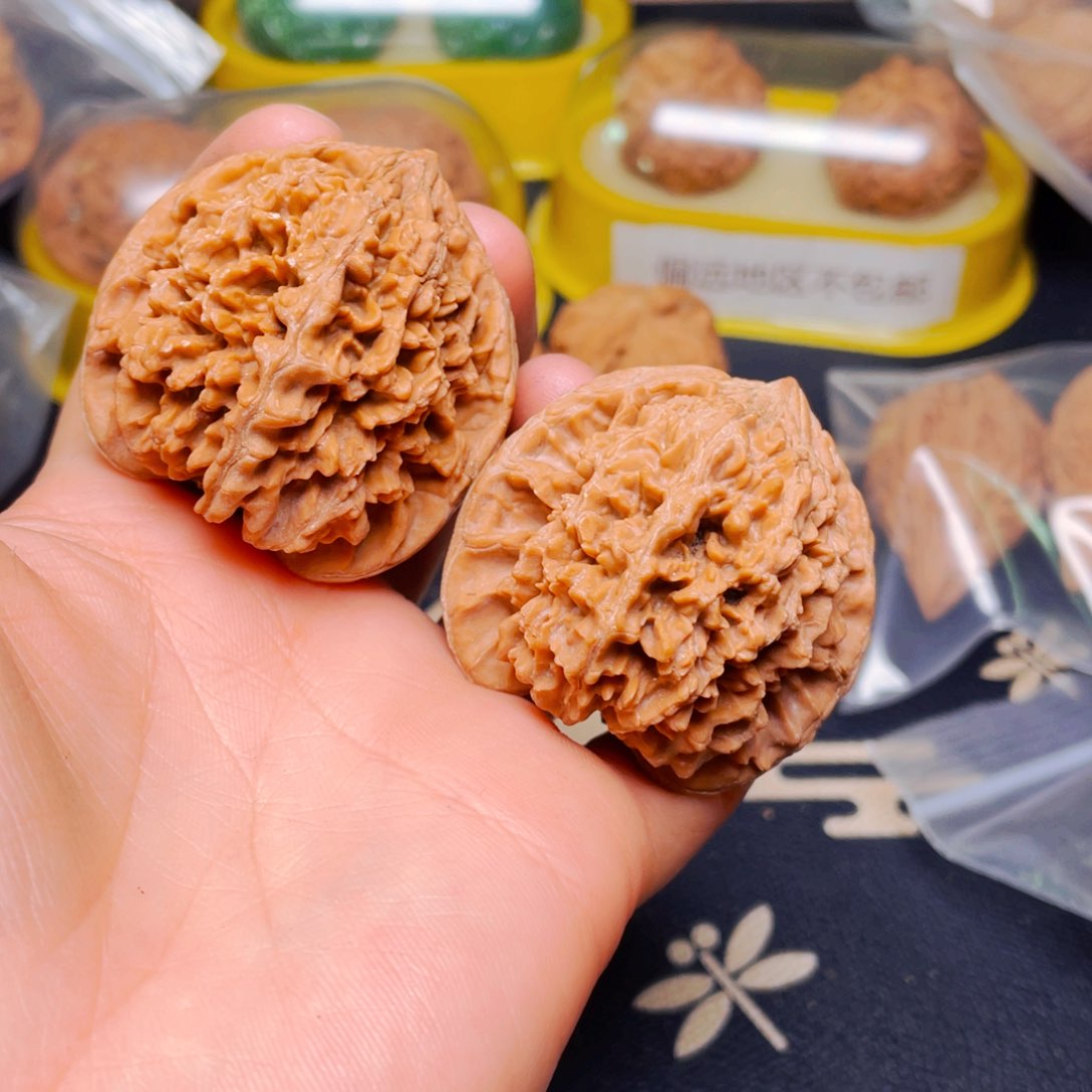 吊坠文玩核桃黑*士满天星