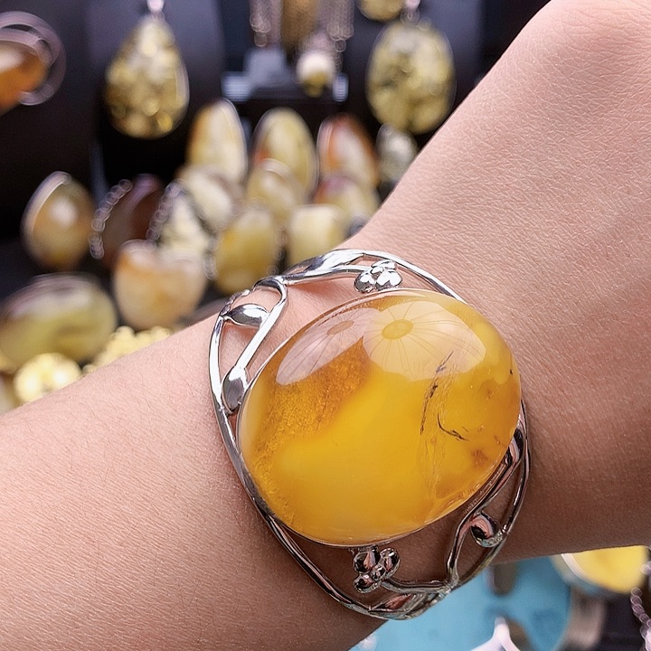 琥珀裸石银S925镶嵌手镯
