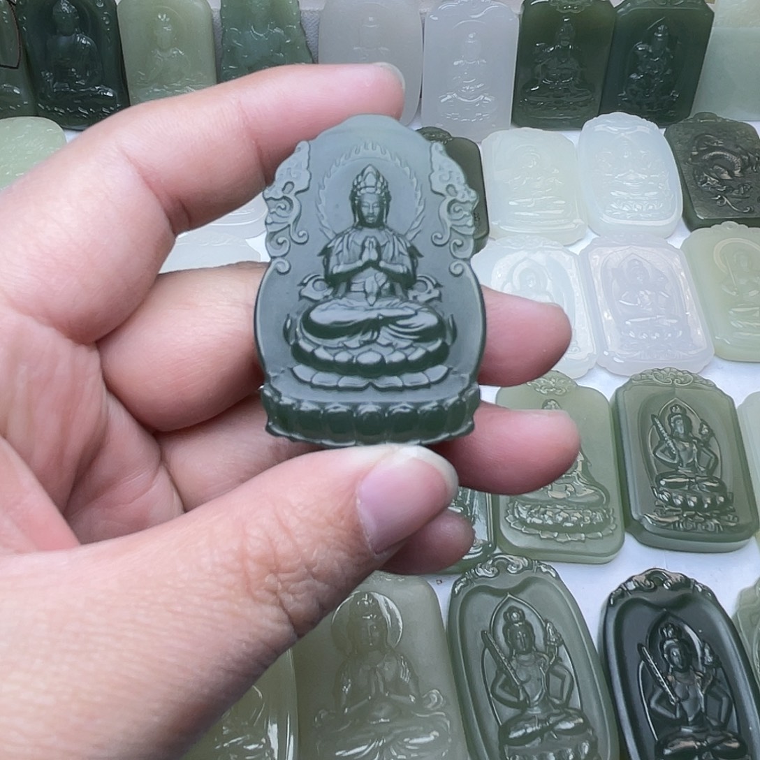 和田玉未镶嵌颈饰