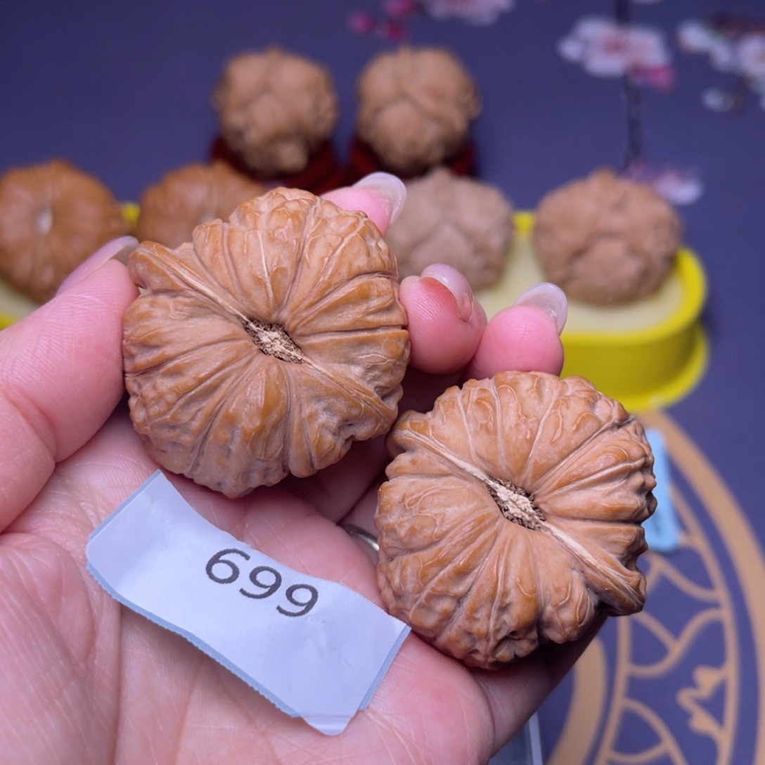文玩核桃把件南瓜墩  43 699