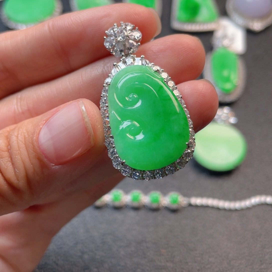 翡翠吊坠(不含链)银S925镶嵌