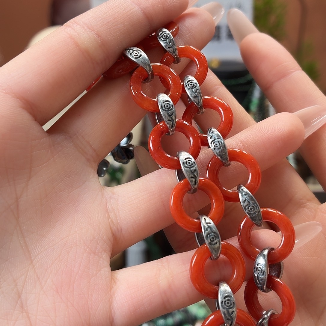 翡翠未镶嵌耳饰多样性发一手串