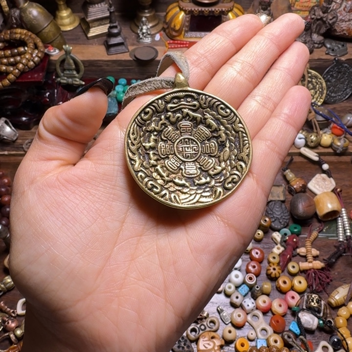 同***频泥塑………………………………………………