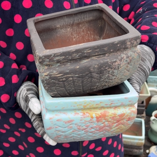 红陶口18高12瑕疵