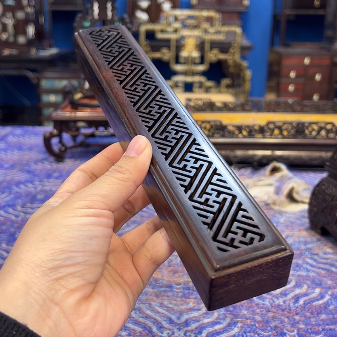 【闪购商品】红酸枝木类成套家具香盒