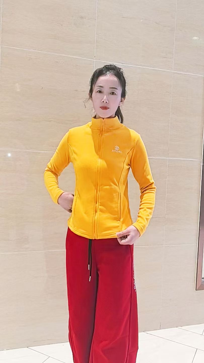 秋冬广场舞服装新款 外套立领修身德绒打底衫团体动女加绒