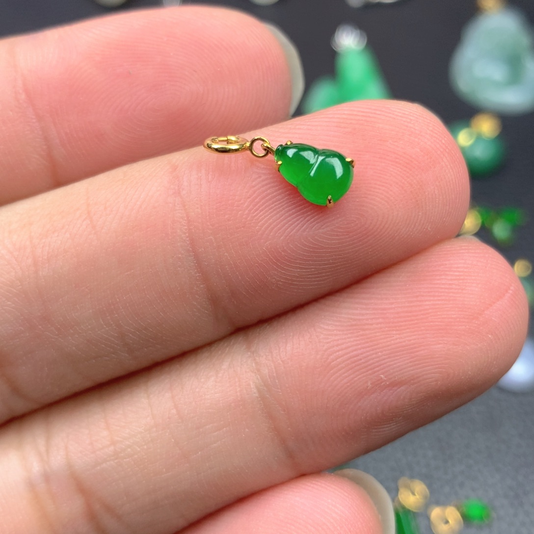 【闪购商品】翡翠18K金镶嵌颈饰翡翠
