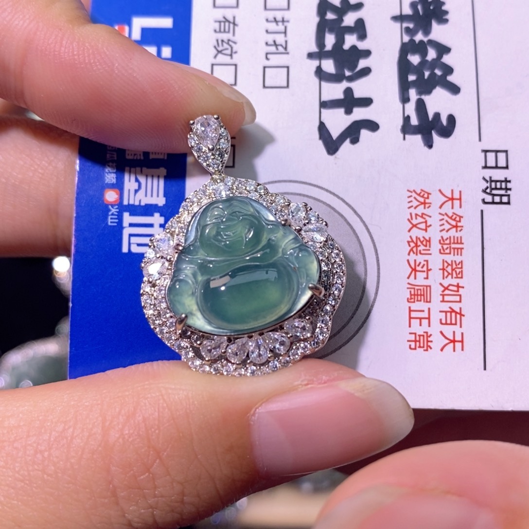 翡翠未镶嵌颈饰天然