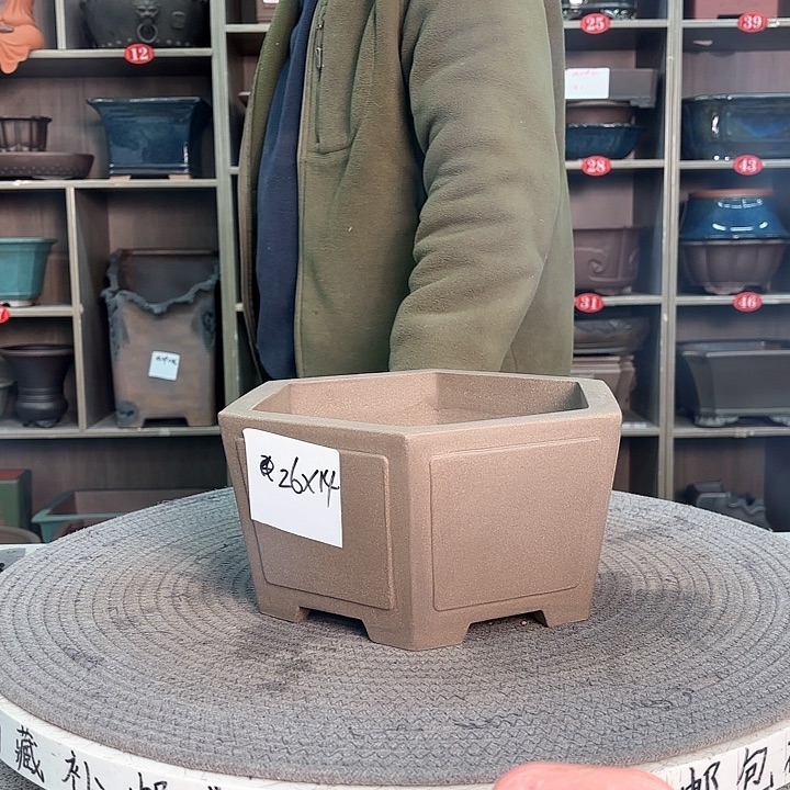 紫砂花盆紫砂的颜色很好看