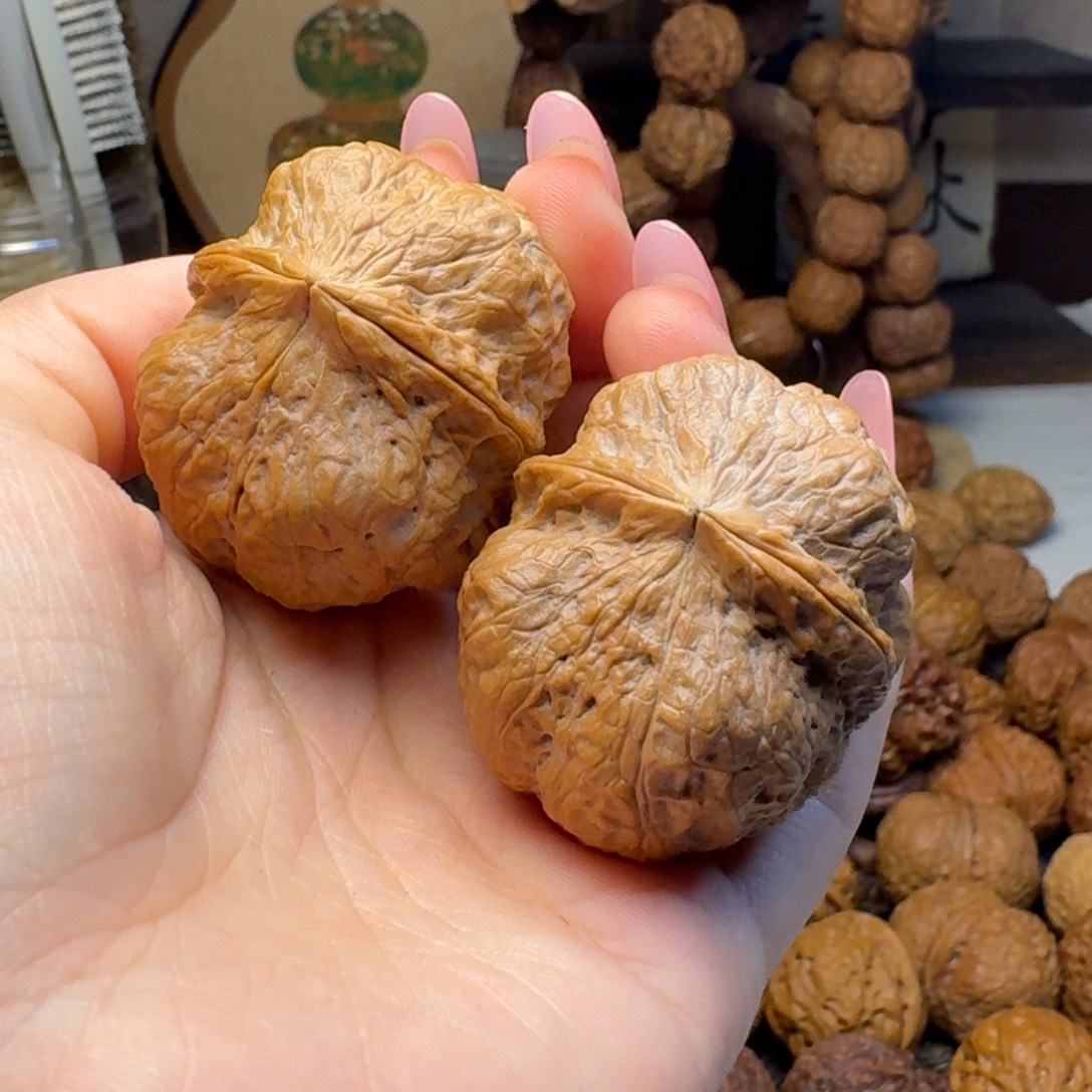 把件文玩核桃独角兽42.6