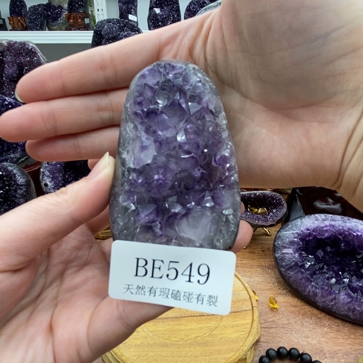 紫晶大型摆件（非配饰）未镶嵌