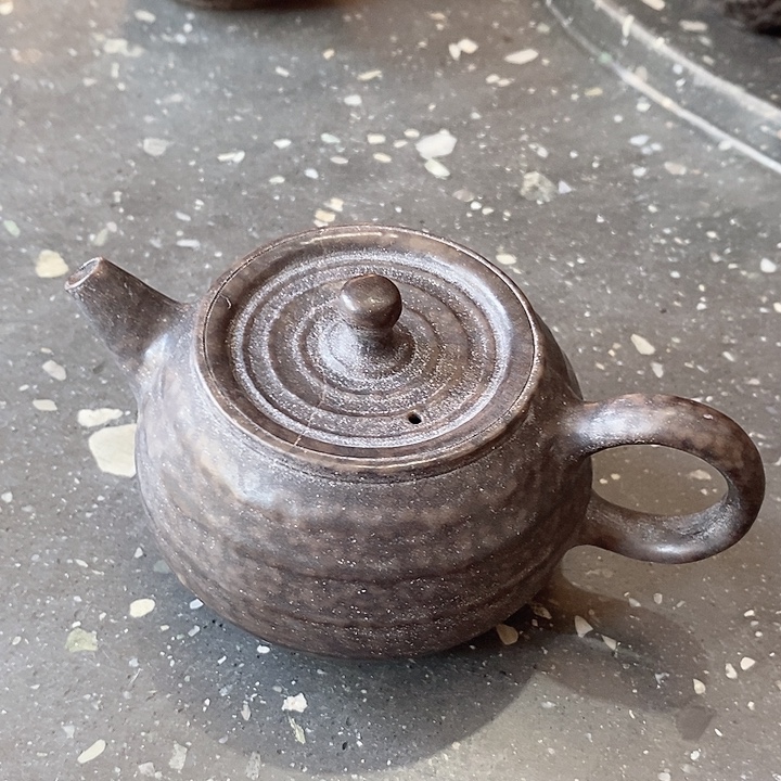 冰碛岩石雕微瑕思源壶