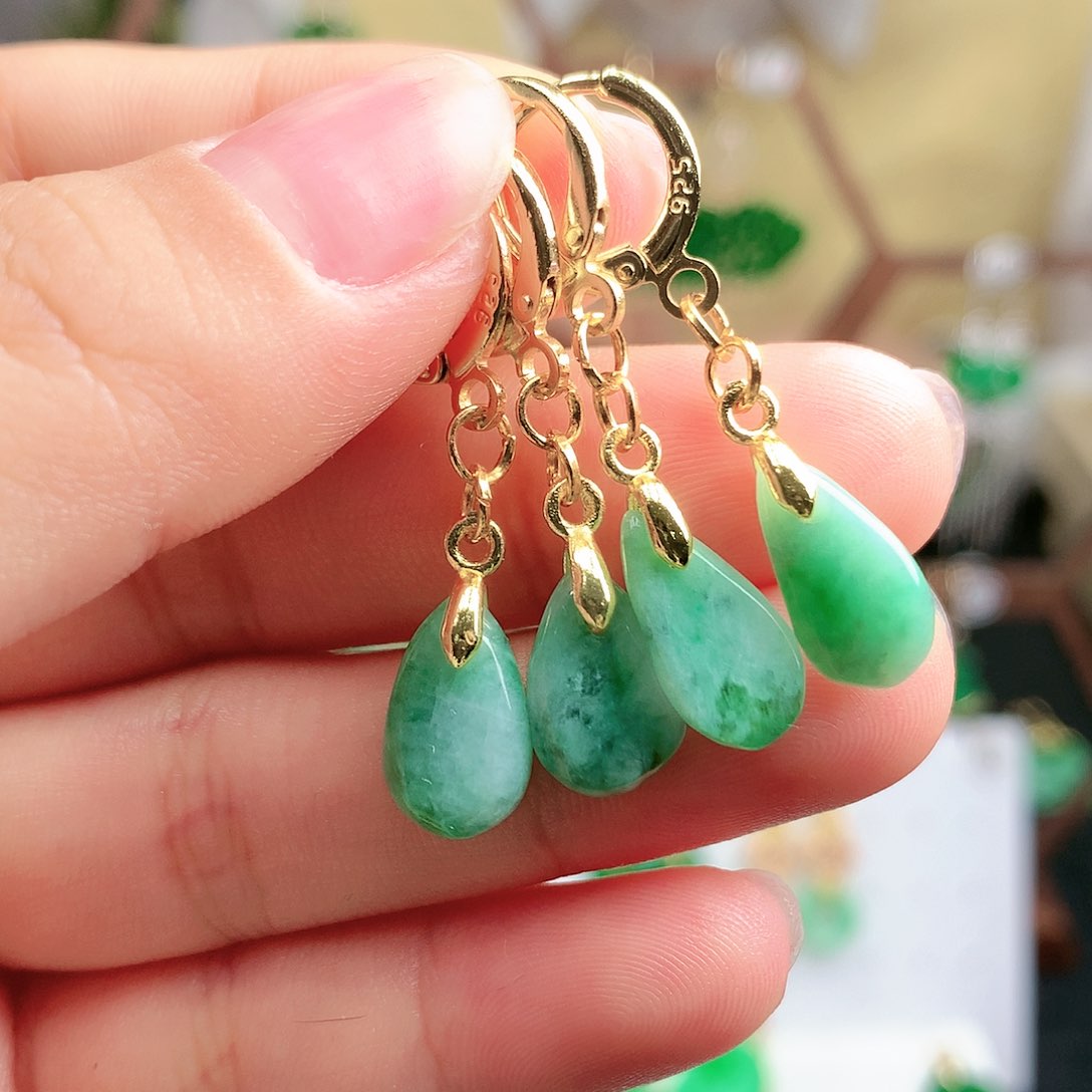 翡翠耳饰未镶嵌耳饰多样性发其一