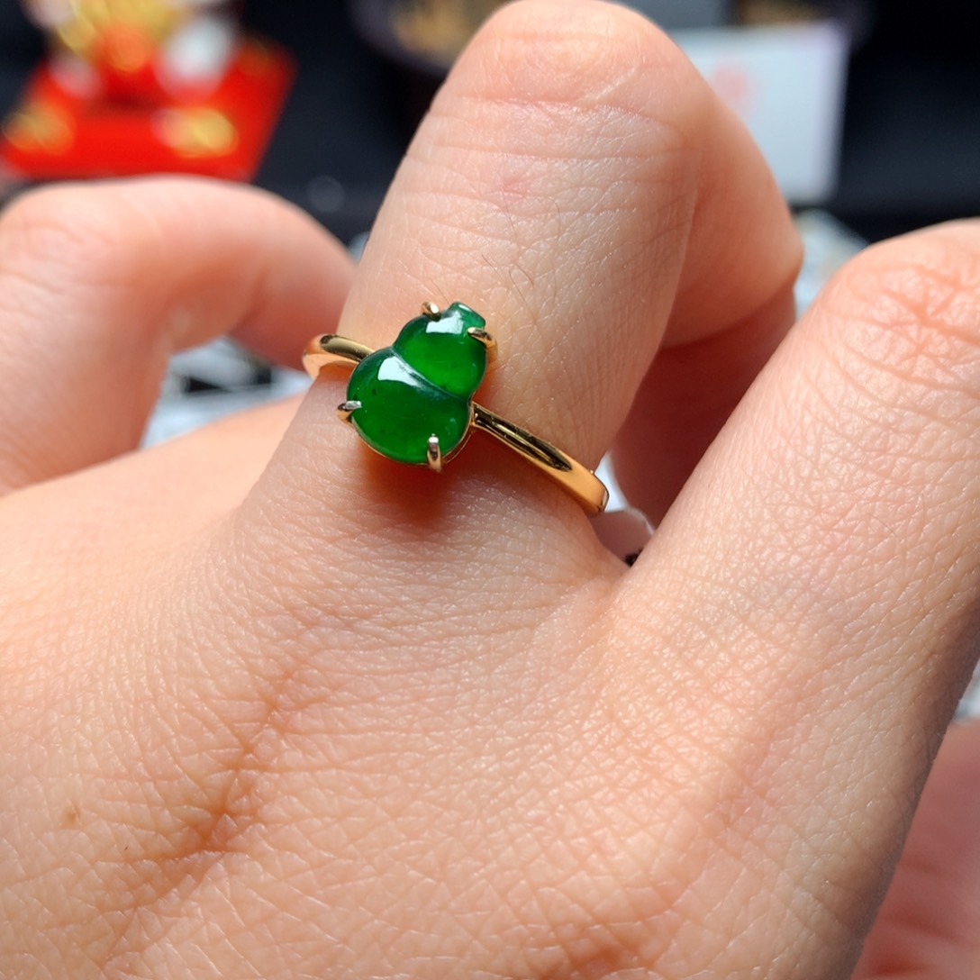 翡翠戒指银S925镶嵌戒指