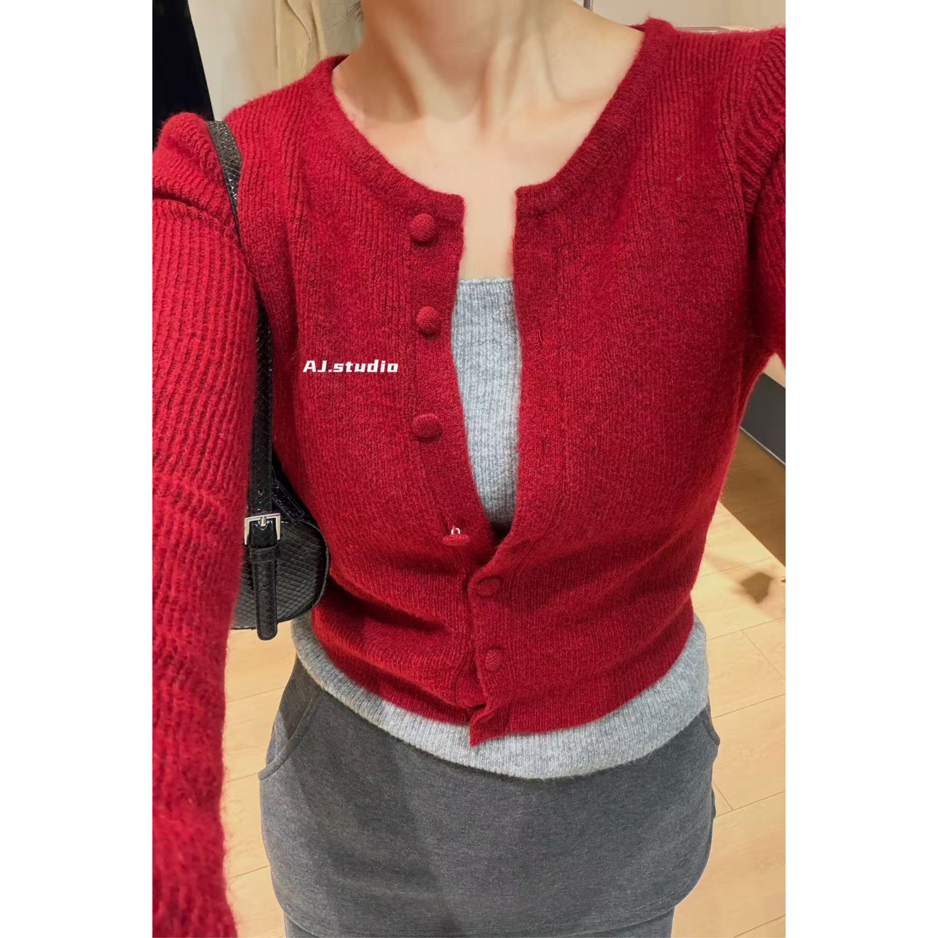 AJ（1ajy381#）心动红- 有毛感假两件软乎乎毛衣 12-19