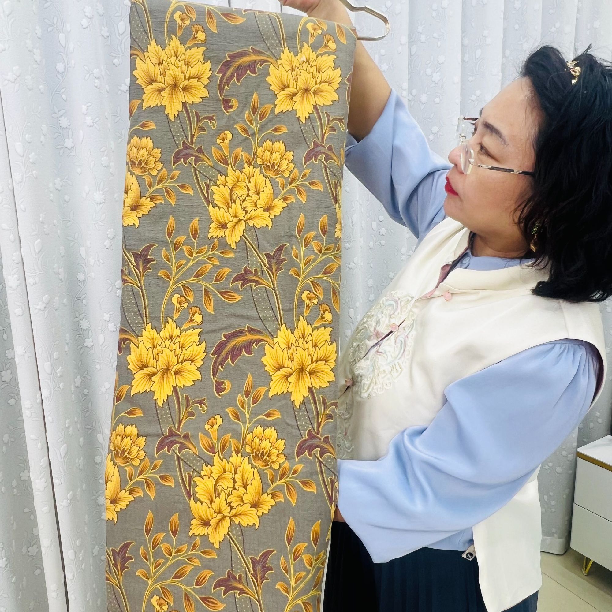 {如梦花语}--黑金系列高端双层纱四件套（纽扣）