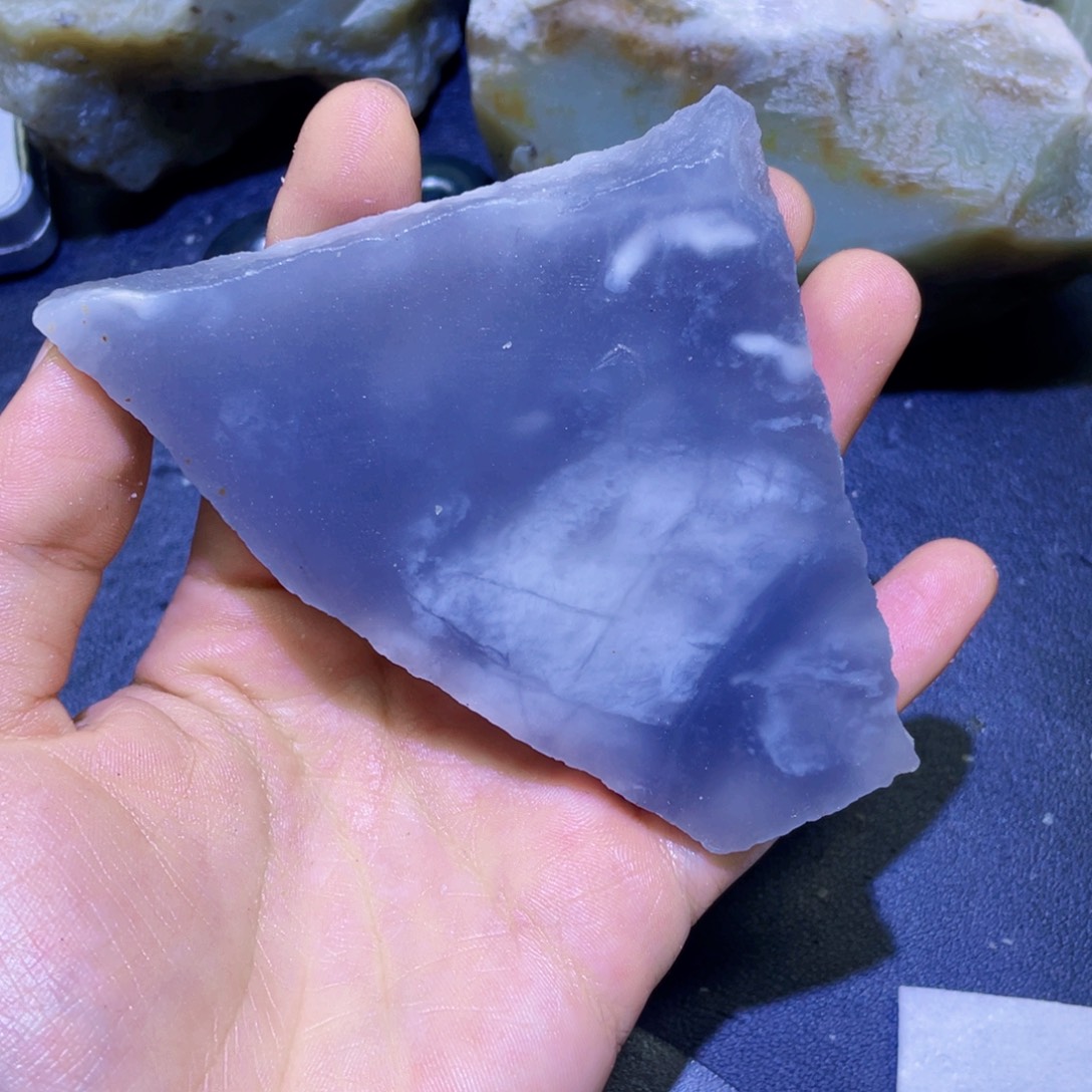 和田玉未镶嵌珠宝半成品