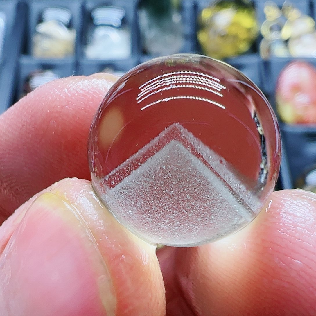 水晶吊坠……未镶嵌