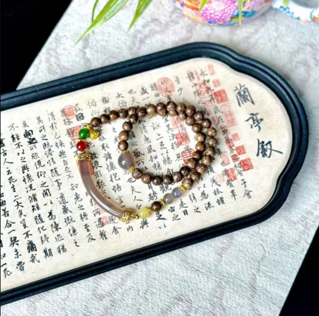 双圈玛瑙半边镯手串（无礼盒）628