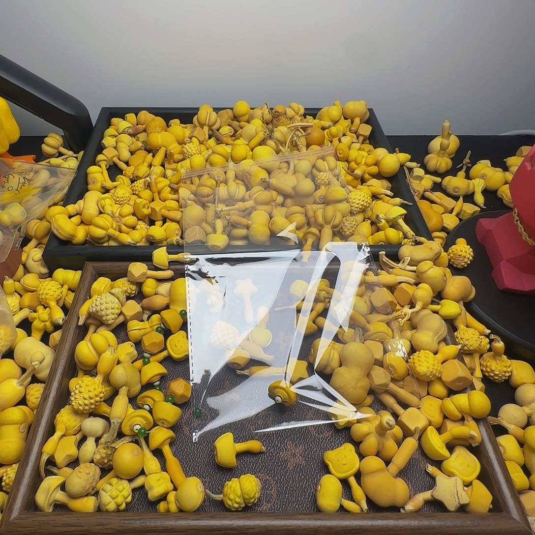 葫芦元宝手串一颗