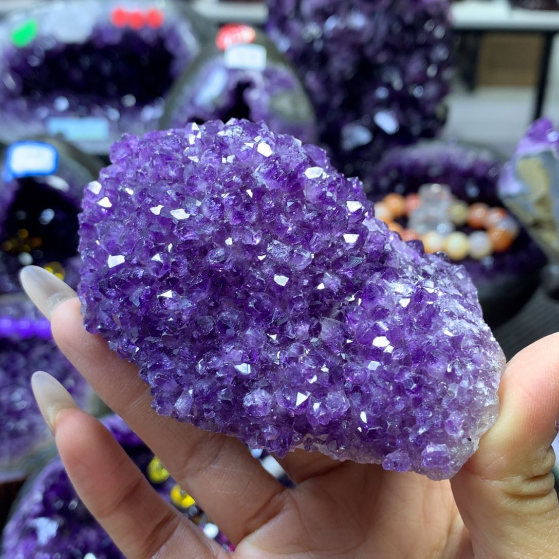 水晶摆件婷未镶嵌