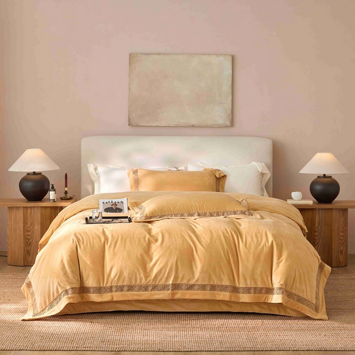 曼轩 新款A类高端德芙绒镂空四件套高克重短毛绒婴儿绒床品 柔梦