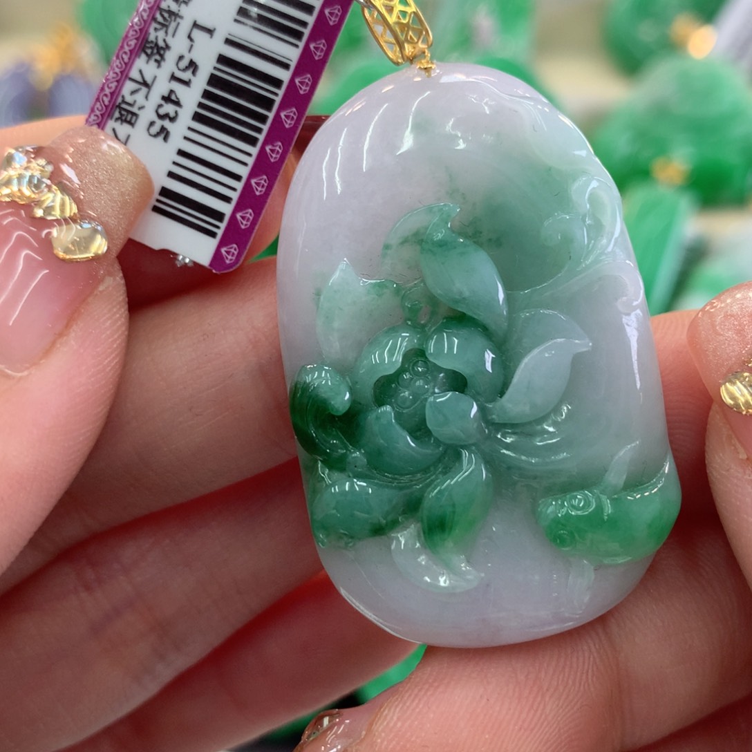 翡翠吊坠(不含链)18K金镶嵌