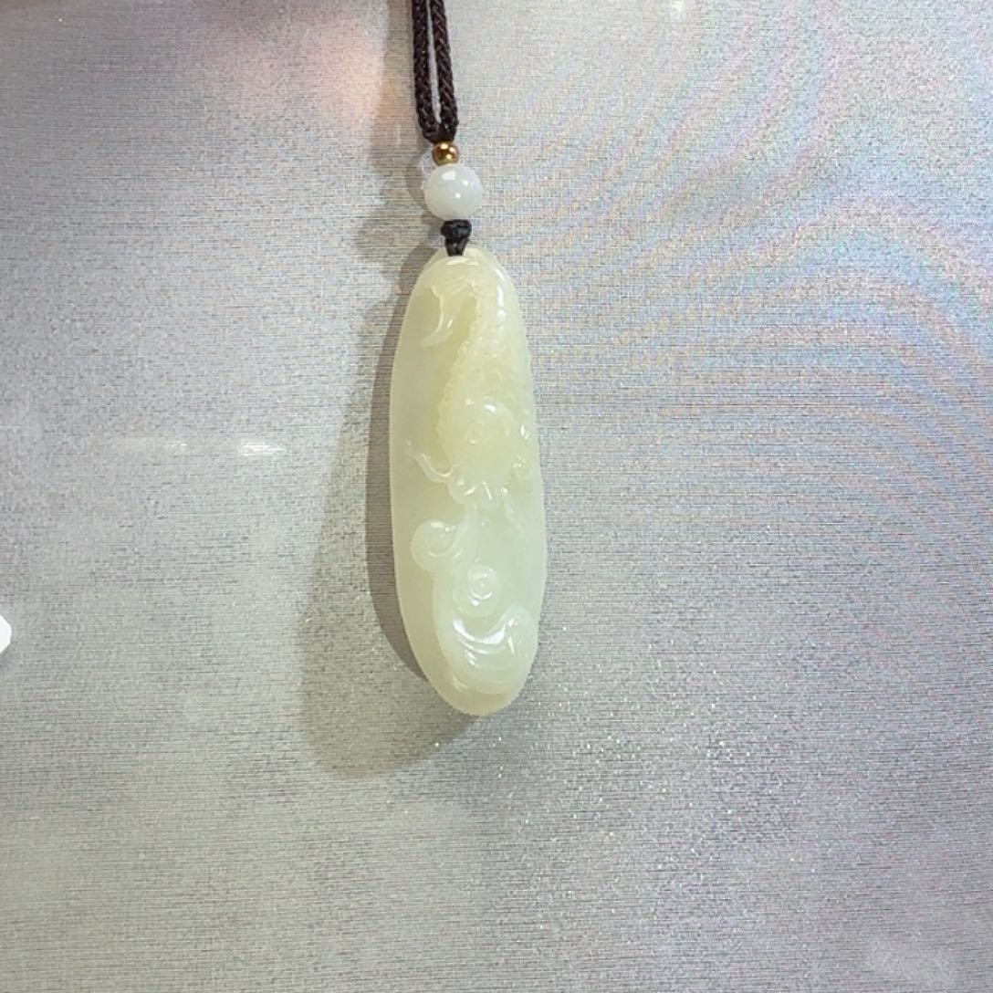 和田玉颈饰未镶嵌米达13g