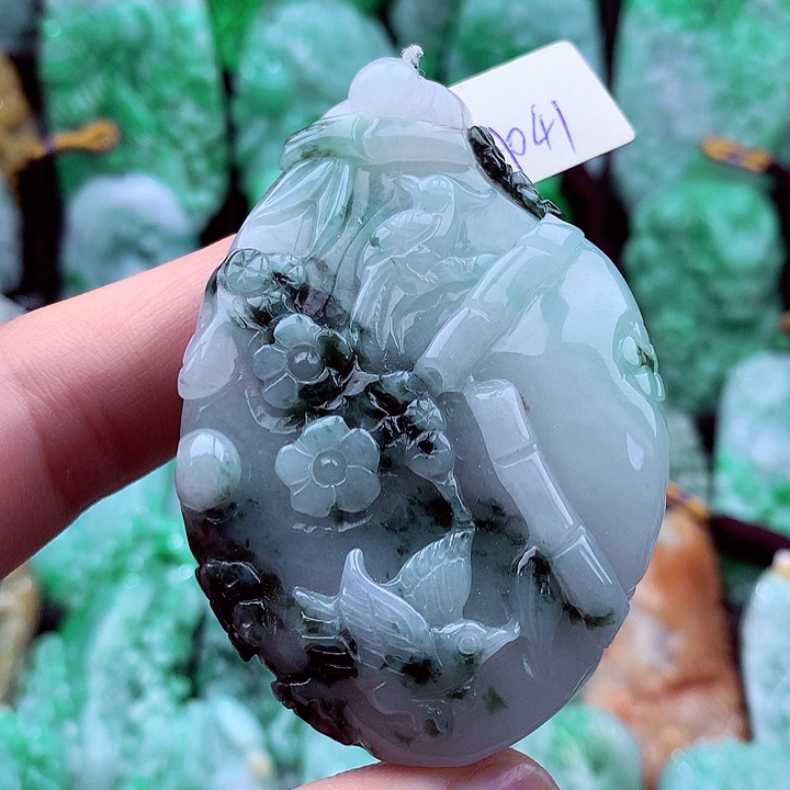 翡翠吊坠(不含链)未镶嵌