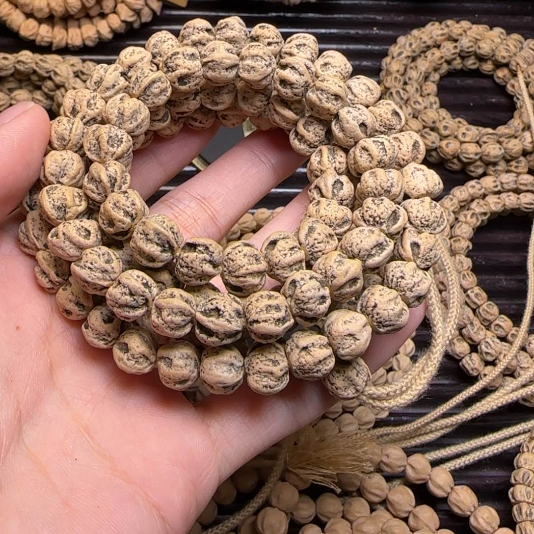 柏香籽/百香籽吊坠从**大