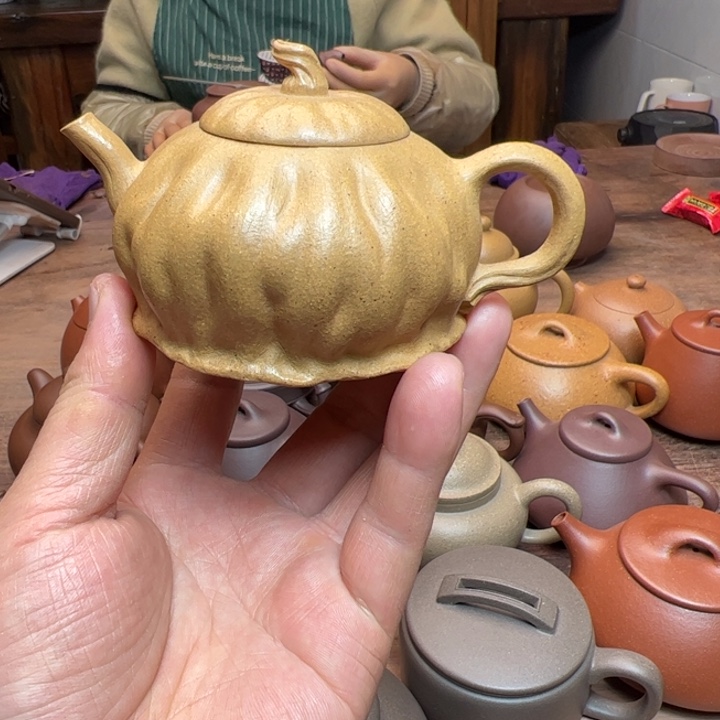 段泥茶壶黄金段泥半手精工制作莲蓬170c c