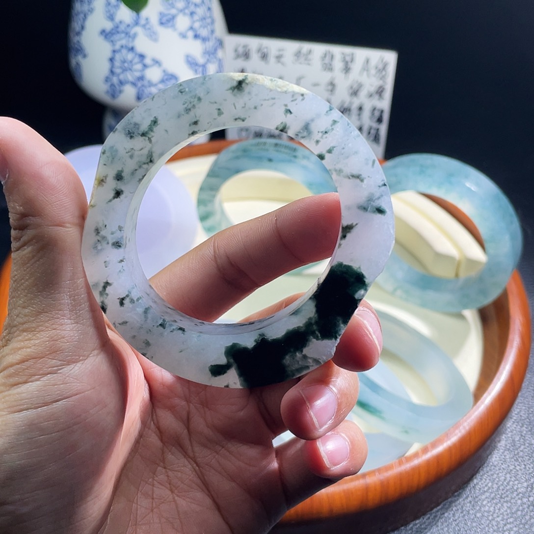 定制翡翠未镶嵌缅甸天然翡翠A货50-52