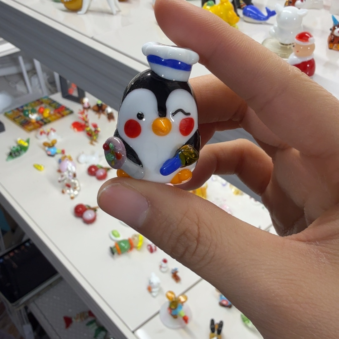 琉璃手工艺品厨师企鹅
