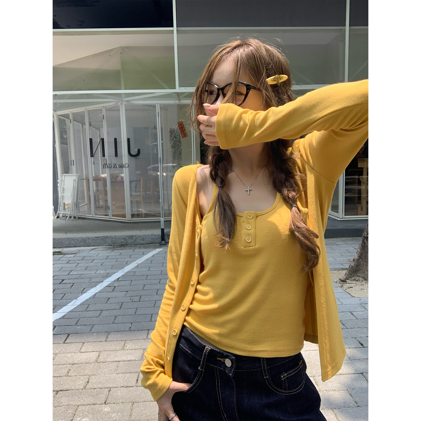 宋正恩浅绿色修身开衫+背心吊带两件套开衫AA25818吊带AA25818-1