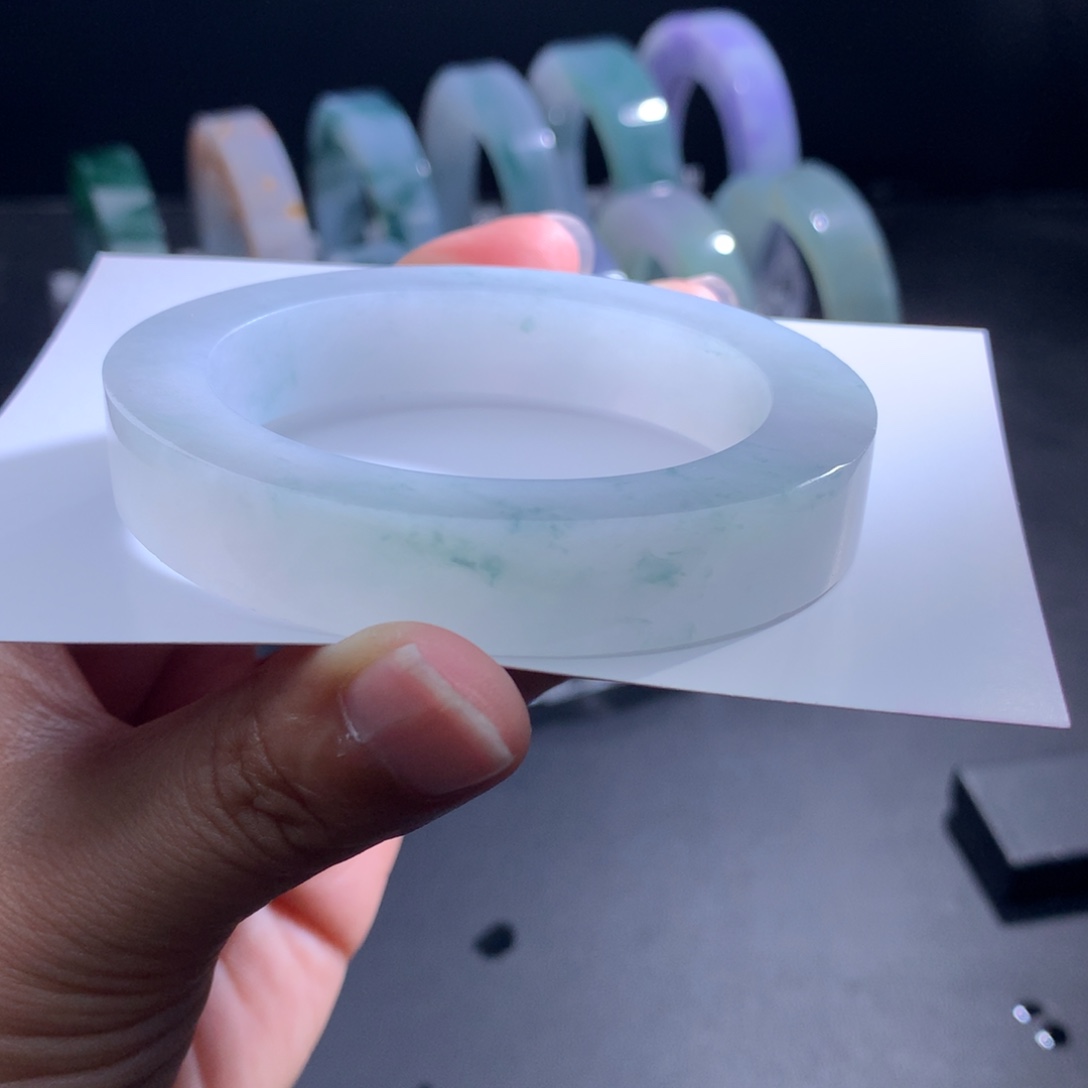 定制翡翠手镯未镶嵌