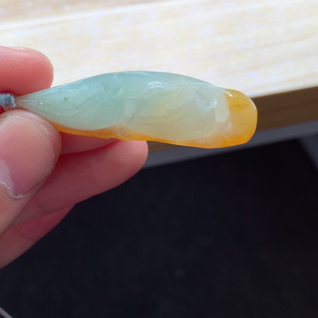 翡翠颈饰未镶嵌吊坠